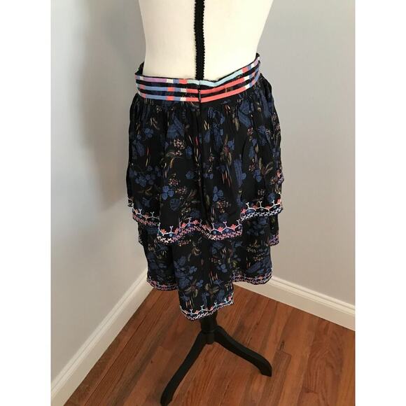 Anthropologie Let Me Be Tiered Boho Floral Print Mini Skirt—Size Medium - Picture 3 of 13